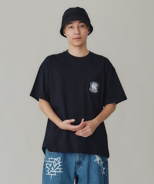大人気 早い者勝ち XLARGE EMBLEM S/S POCKET TEE XLARGE（エクストララージ）の「EMBLEM S/S POCKET TEE（Tシャツ