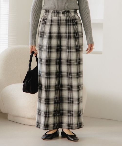 flower（フラワー）の「パウダリーチェックパンツ（その他パンツ・レディース・ブラック/ブラウン・FREE）」の2枚目の写真