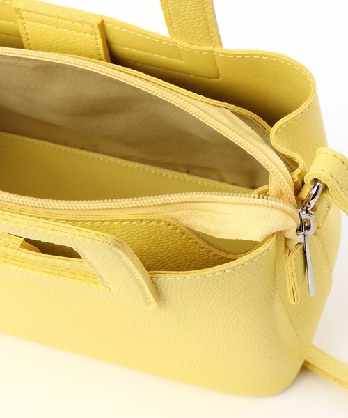 LAKOLE(ラコレ)の「2WAYスクエアミニショルダーBAG / 991652(ショルダーバッグ・レディース・ホワイト/ブラック/シルバー/イエロー・FREE)」の6枚目の写真