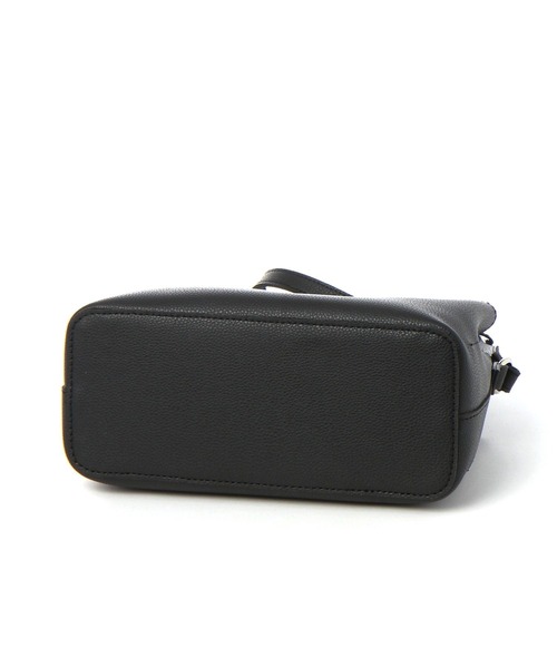 LAKOLE(ラコレ)の「2WAYスクエアミニショルダーBAG / 991652(ショルダーバッグ・レディース・ホワイト/ブラック/シルバー/イエロー・FREE)」の9枚目の写真