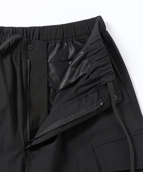 BEAMS(ビームス)の「BEAMS / コンバーチブル カーゴパンツ(カーゴパンツ・メンズ・ブラック/チャコールグレー/グリーン系その他4・L/M/XL/S)」の20枚目の写真