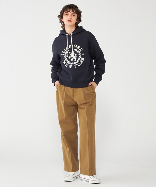 TOMMY HILFIGER(トミーヒルフィガー)の「レギュラークレストパーカー(パーカー・レディース・レッド/ネイビー・X-SMALL/SMALL/MEDIUM)」の13枚目の写真
