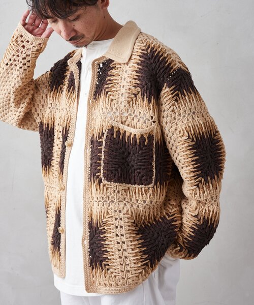 JOURNAL STANDARD relume(ジャーナルスタンダード レリューム)の「CALIFORNIA クロシェアミ ニットカーディガン "OMBRE"(カーディガン/ボレロ・メンズ・ベージュ/ネイビー/ブラック・LARGE/MEDIUM)」の7枚目の写真