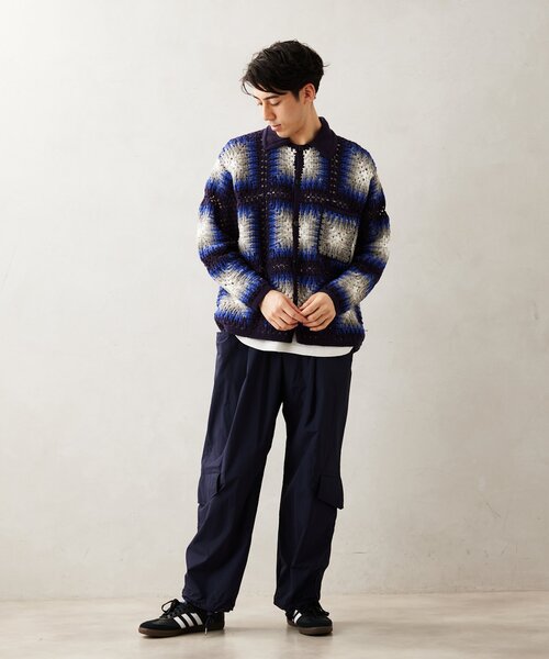 JOURNAL STANDARD relume(ジャーナルスタンダード レリューム)の「CALIFORNIA クロシェアミ ニットカーディガン "OMBRE"(カーディガン/ボレロ・メンズ・ベージュ/ネイビー/ブラック・LARGE/MEDIUM)」の10枚目の写真