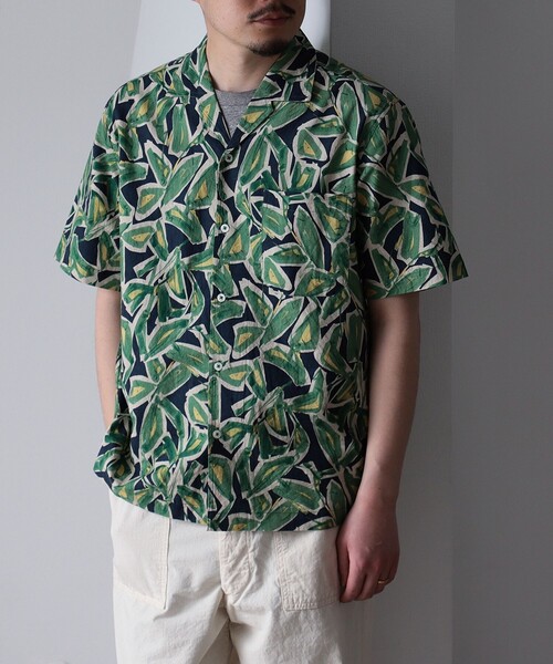 Universal Works(ユニバーサルワークス)の「Universal Works / フラワー キャンプカラーシャツ(シャツ/ブラウス・メンズ・その他・MEDIUM/LARGE)」の9枚目の写真