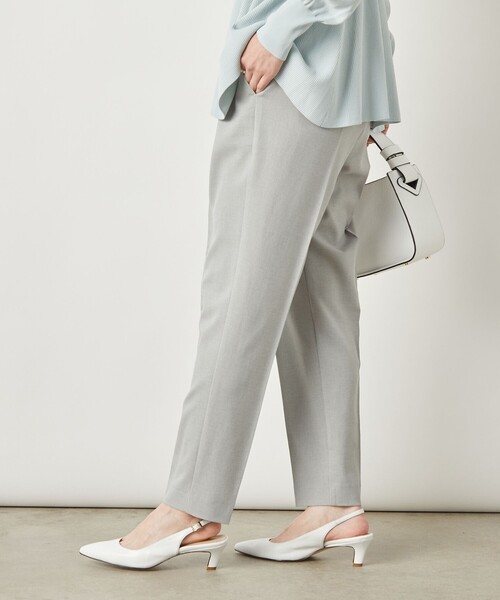 NOLLEY’S Sophi(ノーリーズソフィ)の「《セットアップ対応》ウォッシャブルライトテーパードパンツ(その他パンツ・レディース・サックスブルー/ライトグレー/ネイビー/オフホワイト・34/36/38)」の11枚目の写真