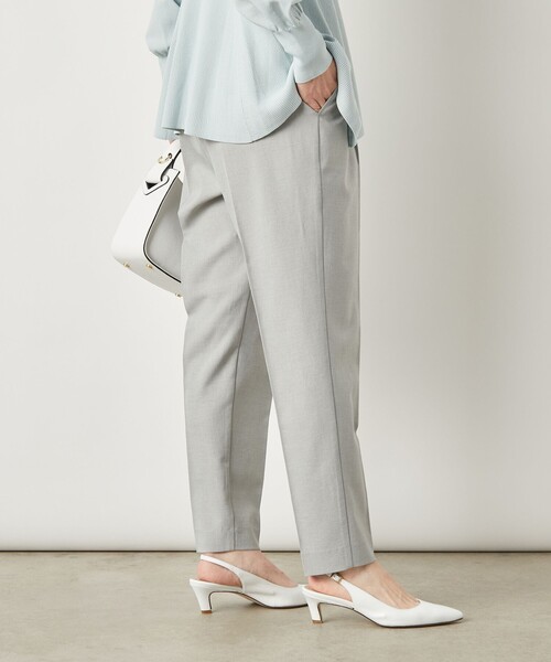 NOLLEY’S Sophi(ノーリーズソフィ)の「《セットアップ対応》ウォッシャブルライトテーパードパンツ(その他パンツ・レディース・サックスブルー/ライトグレー/ネイビー/オフホワイト・34/36/38)」の13枚目の写真