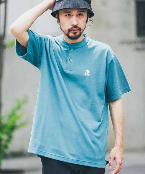 URBAN RESEARCH Sonny Label（アーバンリサーチサニーレーベル）の「『吸水速乾』FEELCOOLカノコワンポイント刺繍プルオーバー（Tシャツ/カットソー・メンズ・オフホワイト/ブルー/ブラック・MEDIUM/LARGE）」の12枚目の写真