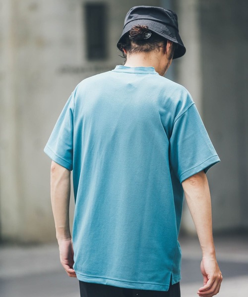 URBAN RESEARCH Sonny Label（アーバンリサーチサニーレーベル）の「『吸水速乾』FEELCOOLカノコワンポイント刺繍プルオーバー（Tシャツ/カットソー・メンズ・オフホワイト/ブルー/ブラック・MEDIUM/LARGE）」の14枚目の写真