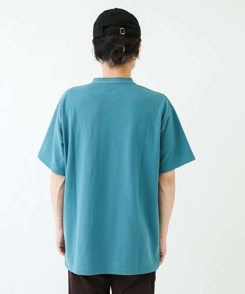 URBAN RESEARCH Sonny Label（アーバンリサーチサニーレーベル）の「『吸水速乾』FEELCOOLカノコワンポイント刺繍プルオーバー（Tシャツ/カットソー・メンズ・オフホワイト/ブルー/ブラック・MEDIUM/LARGE）」の22枚目の写真