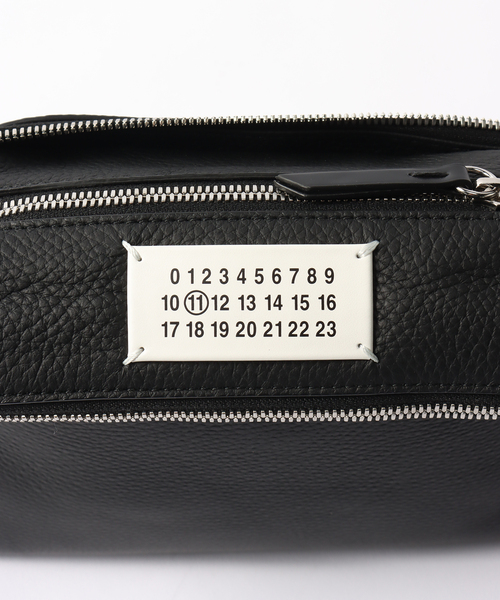 Maison Margiela（メゾンマルジェラ）の「【MAISON MARGIELA / メゾン マルジェラ】5AC Mini Shoulder Bag（ショルダーバッグ・メンズ・ブラック・FREE）」の21枚目の写真