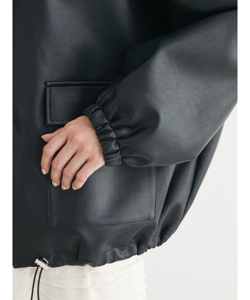 ELENCARE DUE(エレンカーレデュエ)の「・ELENCARE DUE 合皮ステンカラーブルゾン(ブルゾン・レディース・ブラック・FREE)」の10枚目の写真