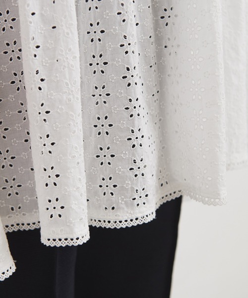 Dot＆Stripes CHILD WOMAN（ドットアンドストライプス　チャイルドウーマン）の「60ローンカットワーク刺繍 チュニックブラウス（シャツ/ブラウス・レディース・ホワイト・FREE）」の10枚目の写真