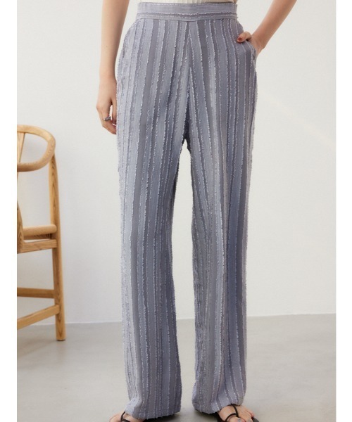 crie conforto(クリーコンフォルト)の「カットジャガードワイドパンツ(その他パンツ・レディース・ブラック/グレー・MEDIUM/SMALL)」の2枚目の写真