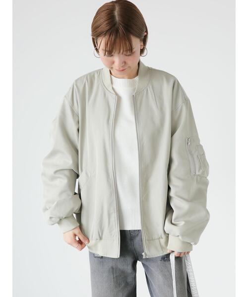 Lugnoncure（ルノンキュール）の「ミリタリーブルゾン（ノーカラージャケット・レディース・カーキ/オフホワイト/ブラック・F）」の6枚目の写真