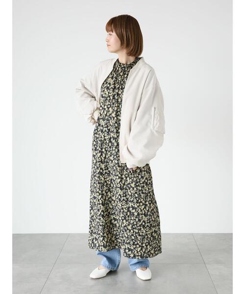 Lugnoncure（ルノンキュール）の「ミリタリーブルゾン（ノーカラージャケット・レディース・カーキ/オフホワイト/ブラック・F）」の13枚目の写真