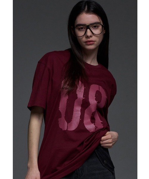 FANCY CLUB(ファンシークラブ)の「A'GEM/9 × .kom 『 FANCY CLUB/ファンシークラブ』 LIZARD BORN OVER TEE/リザードボーン Tシャツ(Tシャツ/カットソー・レディース・ボルドー/チャコールグレー・M/L)」の7枚目の写真