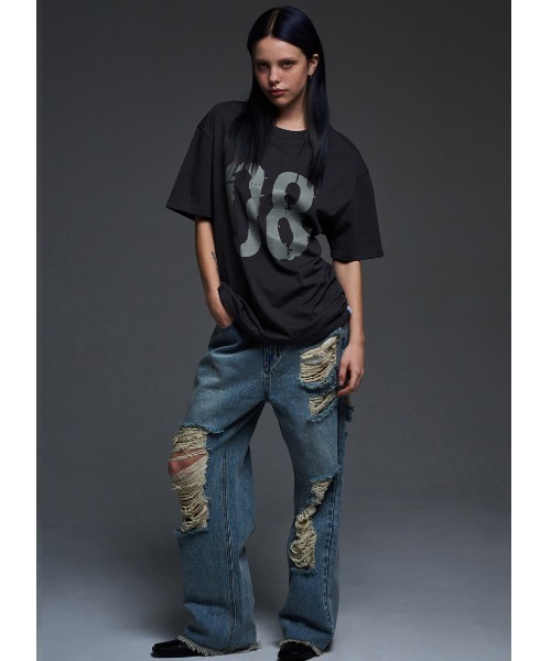 FANCY CLUB(ファンシークラブ)の「A'GEM/9 × .kom 『 FANCY CLUB/ファンシークラブ』 LIZARD BORN OVER TEE/リザードボーン Tシャツ(Tシャツ/カットソー・レディース・ボルドー/チャコールグレー・M/L)」の5枚目の写真
