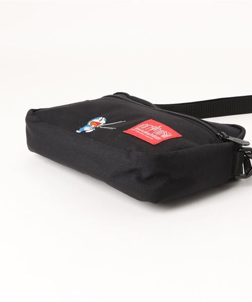 Manhattan Portage（マンハッタンポーテージ）の「Jogger Bag Doraemon 2024（ショルダーバッグ・レディース・ブラック・X-SMALL）」の11枚目の写真