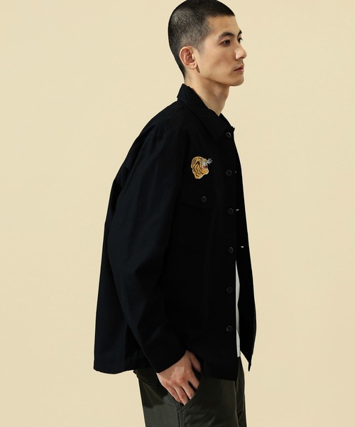 Alpha Industries（アルファインダストリーズ）の「ユーティリティシャツ/ベトジャン刺繍 長袖（VIETNAM）（シャツ/ブラウス・メンズ・ブラック/オリーブ/グレー・MEDIUM/LARGE/X-LARGE）」の18枚目の写真