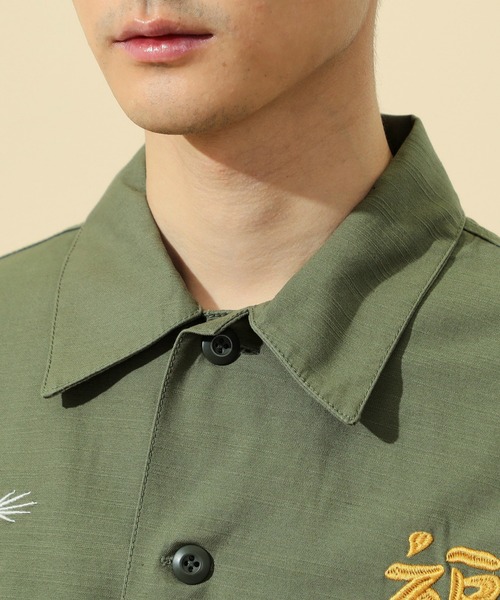 Alpha Industries（アルファインダストリーズ）の「ユーティリティシャツ/ベトジャン刺繍 長袖（VIETNAM）（シャツ/ブラウス・メンズ・ブラック/オリーブ/グレー・MEDIUM/LARGE/X-LARGE）」の8枚目の写真