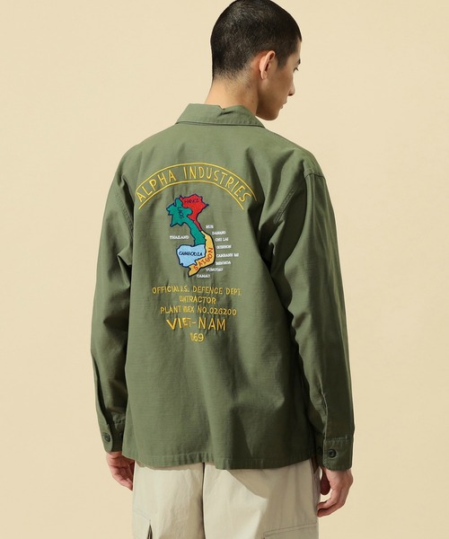 Alpha Industries（アルファインダストリーズ）の「ユーティリティシャツ/ベトジャン刺繍 長袖（VIETNAM）（シャツ/ブラウス・メンズ・ブラック/オリーブ/グレー・MEDIUM/LARGE/X-LARGE）」の7枚目の写真