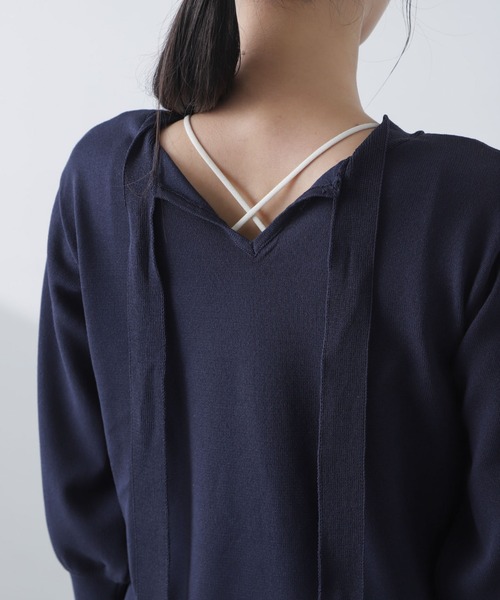 NANO universe（ナノユニバース）の「前後2wayボータイ半袖サマーニット（ニット/セーター・レディース・ブルー/ホワイト/ネイビー・FREE）」の7枚目の写真