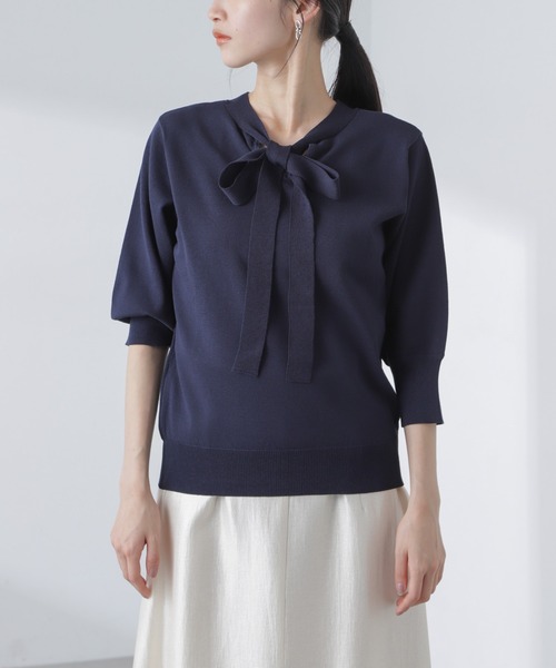 NANO universe（ナノユニバース）の「前後2wayボータイ半袖サマーニット（ニット/セーター・レディース・ブルー/ホワイト/ネイビー・FREE）」の15枚目の写真