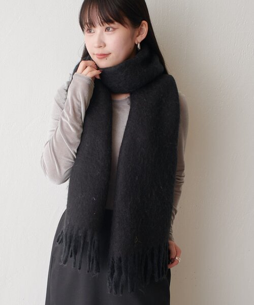 Lui's（ルイス）の「カラーブークレーマフラー（マフラー・レディース・ブルー/イエロー/ブラック・FREE）」の9枚目の写真