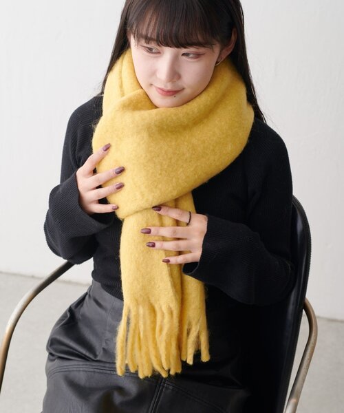 Lui's（ルイス）の「カラーブークレーマフラー（マフラー・レディース・ブルー/イエロー/ブラック・FREE）」の12枚目の写真