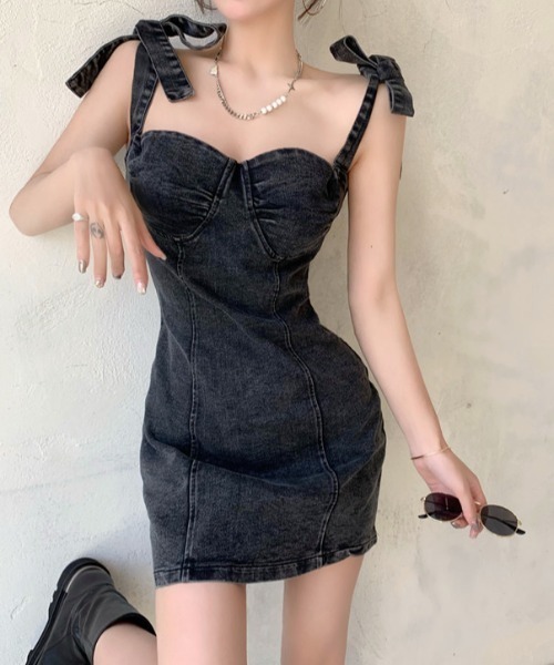 SHEENA(シーナ)の「ショルダーリボンコルセットデニムミニワンピ(ワンピース・レディース・ブルー/ブラック・S/M)」の5枚目の写真