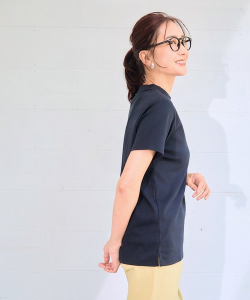 CROSS FUNCTION(クロスファンクション)の「《シワになりにくい・なめらか》正解ハイネックTシャツ【CF/クロスファンクション】(Tシャツ/カットソー・レディース・ブラック/ラベンダー/サックスブルー/オフホワイト・M/L/LL/3L/4L)」の19枚目の写真