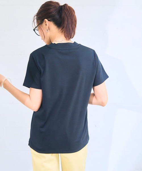CROSS FUNCTION(クロスファンクション)の「《シワになりにくい・なめらか》正解ハイネックTシャツ【CF/クロスファンクション】(Tシャツ/カットソー・レディース・ブラック/ラベンダー/サックスブルー/オフホワイト・M/L/LL/3L/4L)」の20枚目の写真