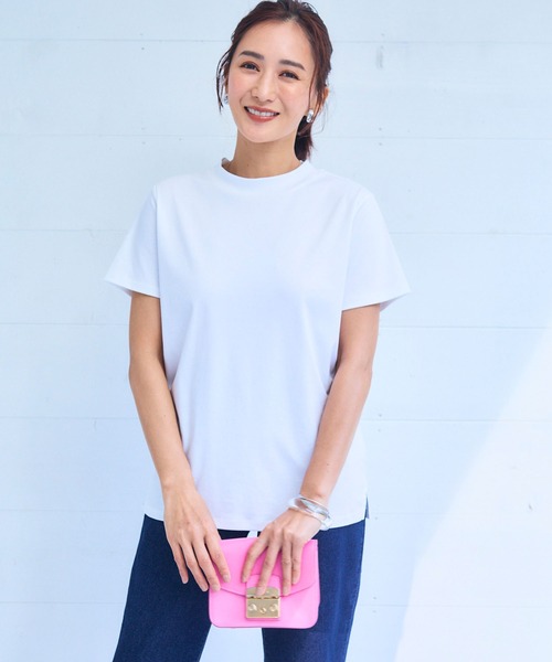 CROSS FUNCTION(クロスファンクション)の「《シワになりにくい・なめらか》正解ハイネックTシャツ【CF/クロスファンクション】(Tシャツ/カットソー・レディース・ブラック/ラベンダー/サックスブルー/オフホワイト・M/L/LL/3L/4L)」の13枚目の写真