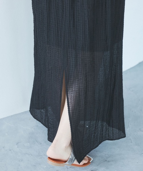 VIS（ビス）の「シャーリングロングドレス（ワンピース・レディース・ブラック/サックスブルー・FREE）」の3枚目の写真