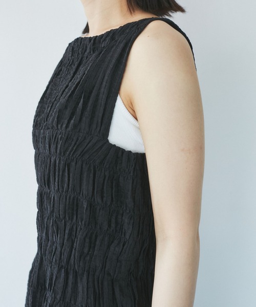 VIS（ビス）の「シャーリングロングドレス（ワンピース・レディース・ブラック/サックスブルー・FREE）」の4枚目の写真