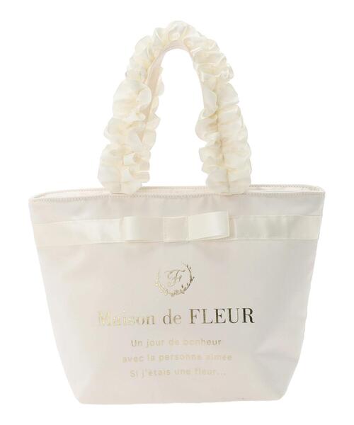 Maison de FLEUR（メゾンドフルール）の「ブランドロゴフリルハンドルトートSバッグ（トートバッグ・レディース・アイボリー/ピンクベージュ/ブラック・FREE）」の13枚目の写真