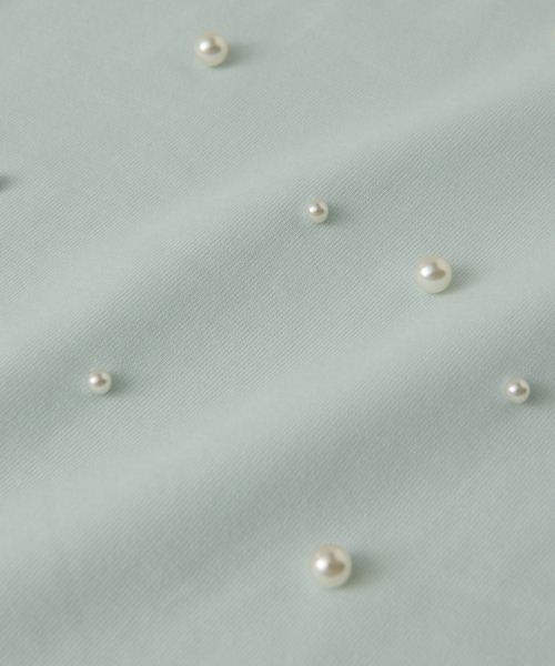 La boutique BonBon(ラブティックボンボン)の「パールフレンチカットソー(Tシャツ/カットソー・レディース・オフホワイト/ブラック/スカイブルー・FREE)」の13枚目の写真