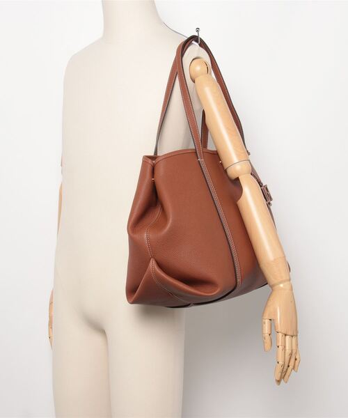 ペブルド レザー ラージ Emerie トート バッグ（トートバッグ