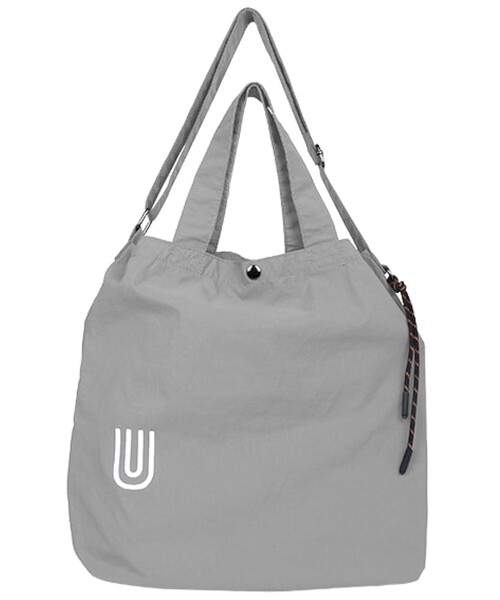 UNIVERSAL OVERALL(ユニバーサルオーバーオール)の「【UNIVERSAL OVERALL】ウィンクルナイロン 2WAY ショルダーバッグ 15L(ショルダーバッグ・メンズ・グレー/チャコールグレー/ブラック/オリーブ/ダークブルー/オレンジ/ホワイト・FREE)」の4枚目の写真