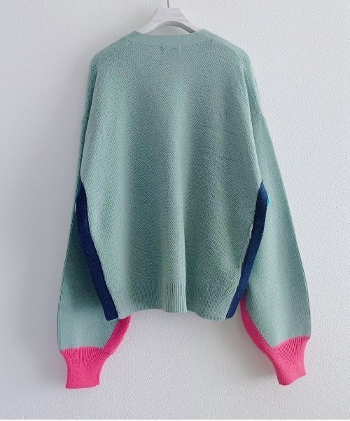 HCAE（エイチシーエーイー）の「HCAE カラーブロックニットカーディガン（カーディガン/ボレロ・レディース・ホワイト/ブラック/グレー・FREE）」の17枚目の写真