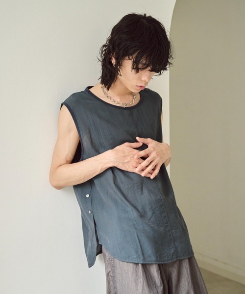 CAMPHOR WOOD(カンファーウッド)の「sleeve less semi-sheer tops / セミシアースリーブレスタンクトップ(タンクトップ・メンズ・ネイビー/アッシュグレー・SMALL/LARGE/MEDIUM)」の2枚目の写真