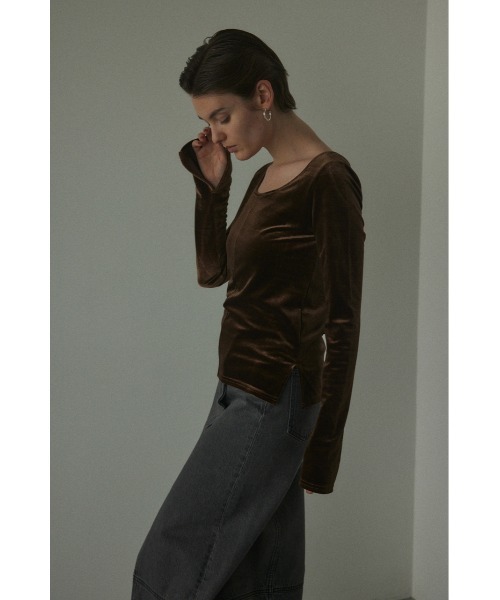 BLACK BY MOUSSY（ブラックバイマウジー）の「2way velour tops（2ウェイベロアトップス)（Tシャツ/カットソー・レディース・ブルー/オレンジ/ブラウン・FREE）」の14枚目の写真