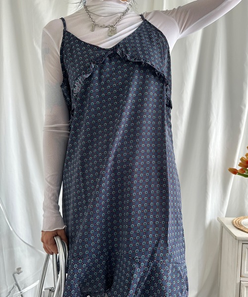 aimoha(アイモハ)の「チェック柄フリルキャミソールワンピース (SS)(ワンピース・レディース・ブルー・SMALL/MEDIUM)」の6枚目の写真