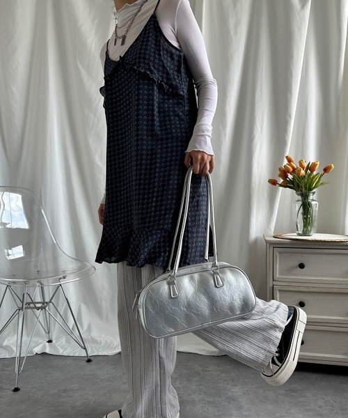 aimoha(アイモハ)の「チェック柄フリルキャミソールワンピース (SS)(ワンピース・レディース・ブルー・SMALL/MEDIUM)」の8枚目の写真
