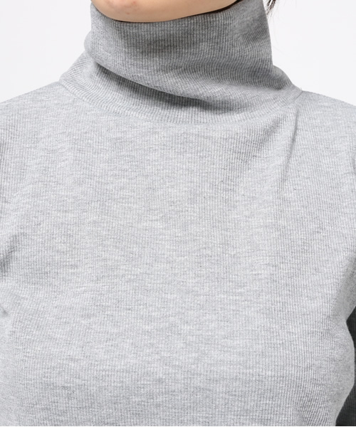 Sheta（シータ）の「ドッキングハイネックトップス（Tシャツ/カットソー・レディース・ネイビー/グレー・FREE）」の6枚目の写真