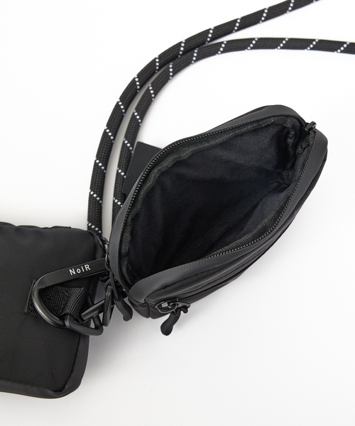 ABAHOUSE（アバハウス）の「【NoiR / ノアール】撥水加工 ロープショルダー スマホ マルチポーチ Trinity shoulder（トリニティショルダー） N23008（ショルダーバッグ・メンズ・ブラック系その他/ブラック系その他2・フリー）」の15枚目の写真