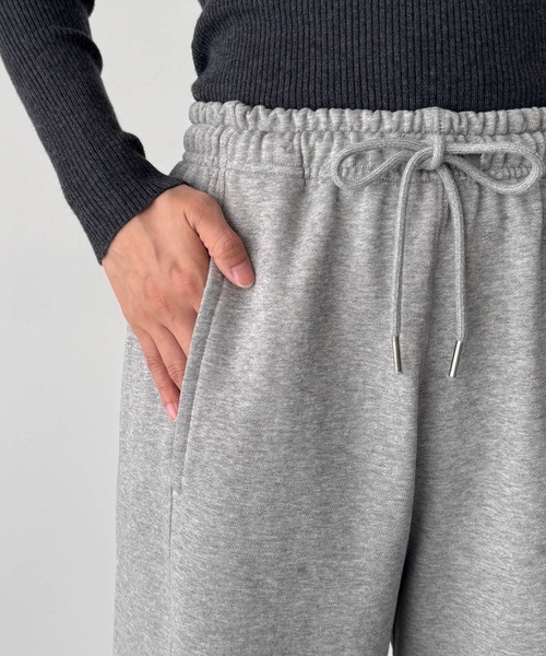 CANAL JEAN(キャナルジーン)の「El mar シームスウェットパンツ(スウェットパンツ・レディース・ブラック/ベージュ/グレー・ONE SIZE)」の16枚目の写真