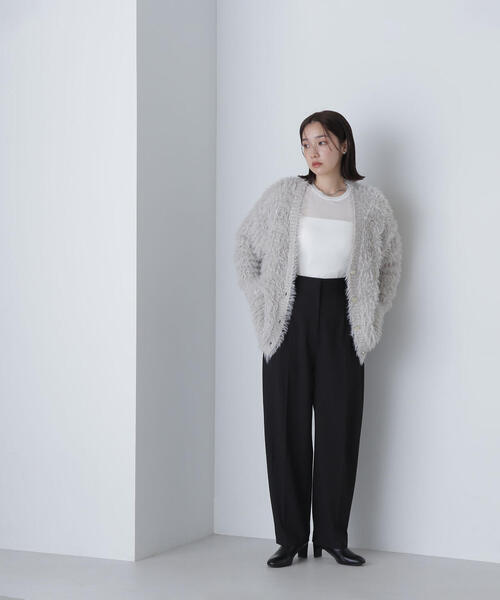 NATURAL BEAUTY BASIC（ナチュラルビューティーベーシック）の「◇【Oggi掲載】スリムバレルラインパンツ（その他パンツ・レディース・ベージュ/ブラック・SMALL/MEDIUM）」の8枚目の写真