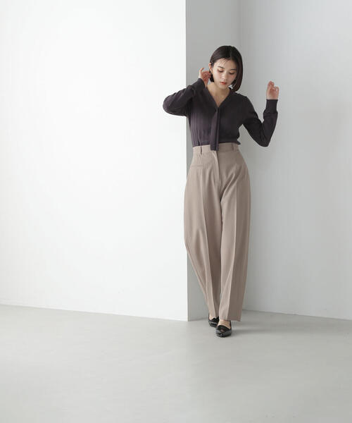 NATURAL BEAUTY BASIC（ナチュラルビューティーベーシック）の「◇【Oggi掲載】スリムバレルラインパンツ（その他パンツ・レディース・ベージュ/ブラック・SMALL/MEDIUM）」の12枚目の写真